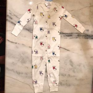 Hanna Andersson snoopy pajamas